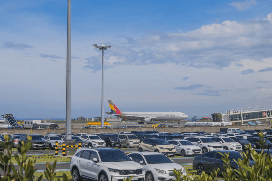 Guide Short-Term vs. Long-Term Airport Parking